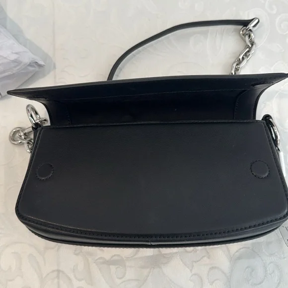 Marc Jacobs Shoulder Bag - Picture 14 of 15